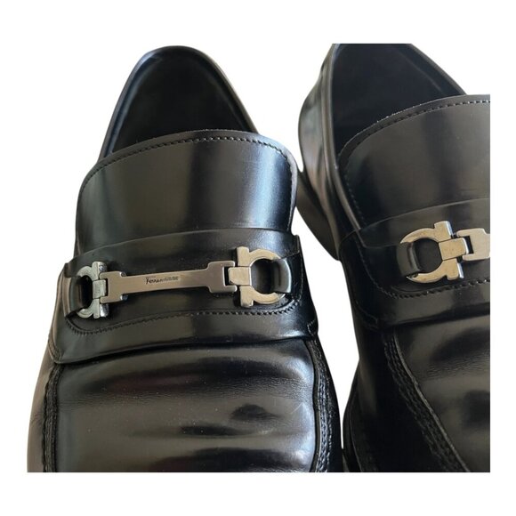 Salvatore Ferragamo Black Calfskin Leather Loafers w/Gancini Ornament